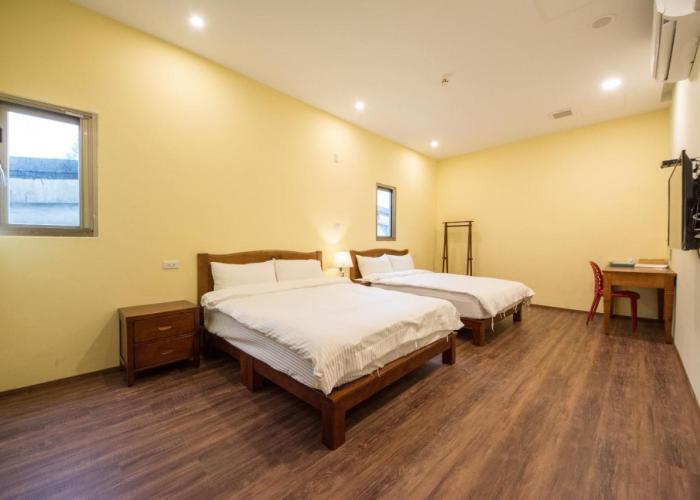7-113 hotel