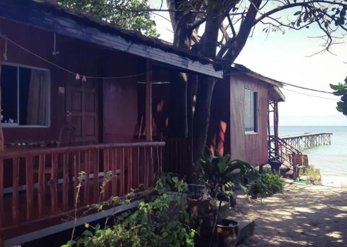 Tajau Laut Guesthouse