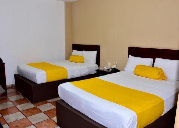 Hotel Los Girasoles