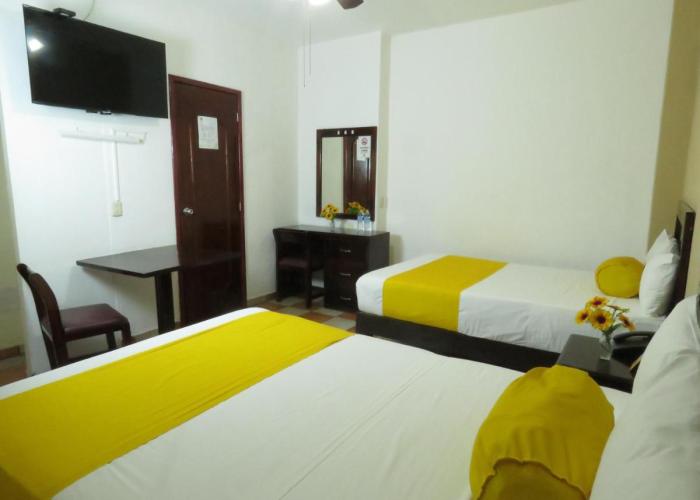 Hotel Los Girasoles