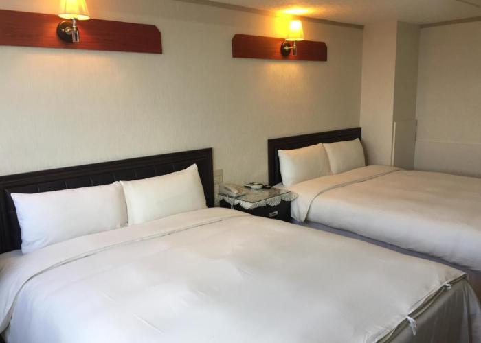 King Lo Tung Hotel