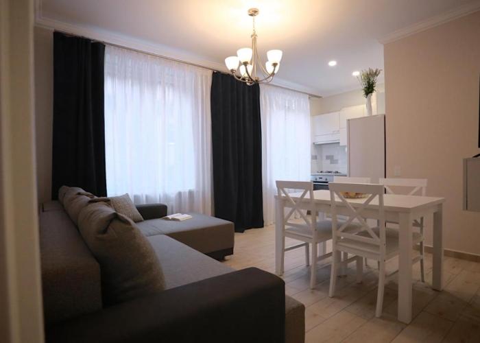 Central Apartament II
