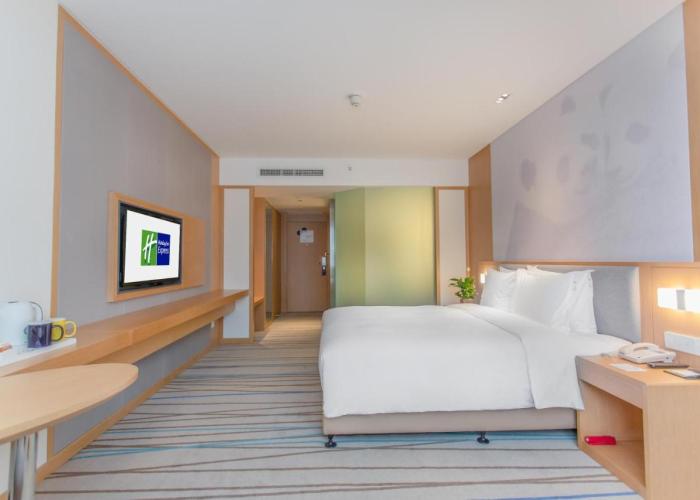 Holiday Inn Express - Ya'an City Center, an IHG Hotel