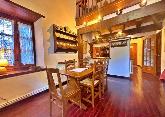 D2, Bordes d'Arinsal, Duplex Rustico con chimenea, Arinsal , zona Vallnord