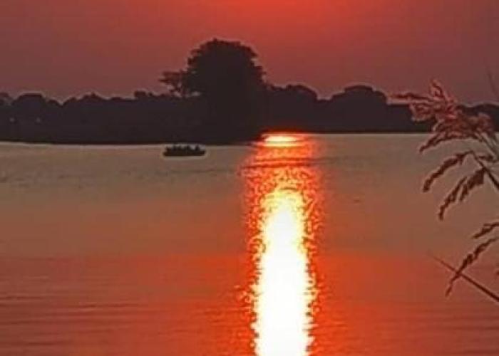 African Sunsets (Bophirimo Self-Catering Guest House)