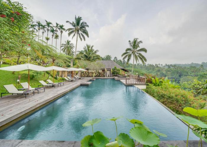 Awan Biru Villas