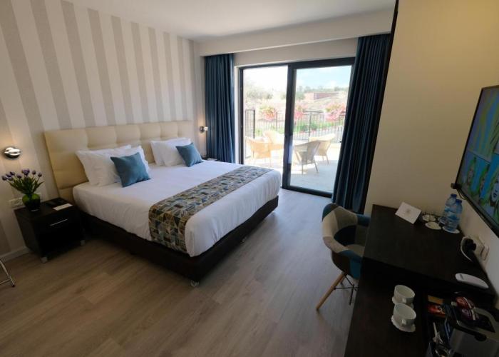 Tantur Hills Hotel