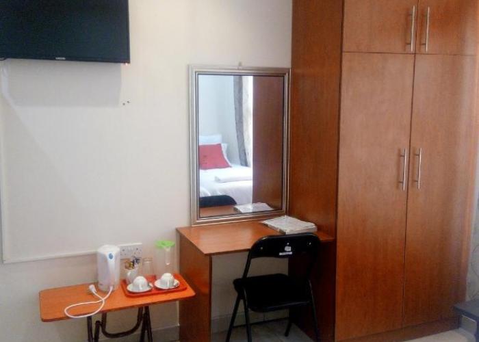 Eros Guest Inn