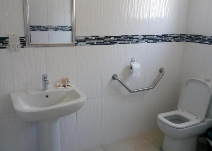 Eros Guest Inn