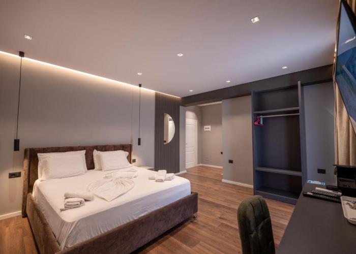 Erioni Hotel