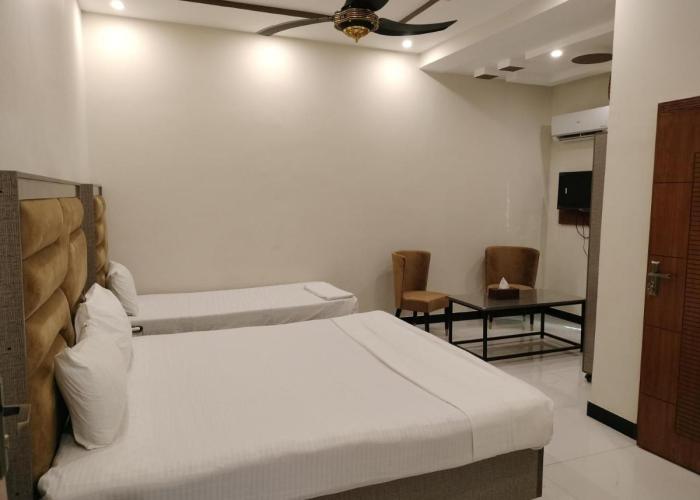 Dove Inn Hotel, Kalma Chowk, Opposite Daewoo Terminal