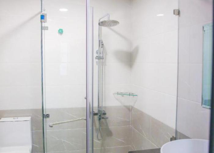 Long Anh Hotel