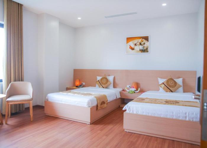Long Anh Hotel