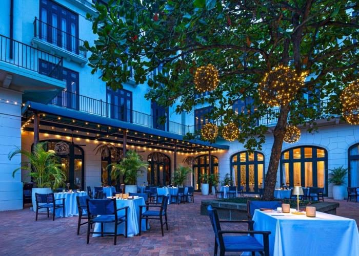 Santarena Hotel at Las Catalinas