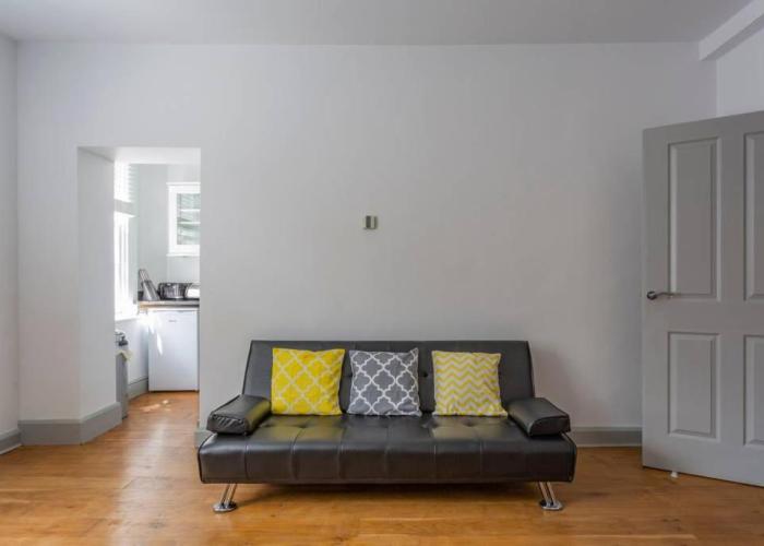 Spacious Central Chic Apartment - Simplycheckin