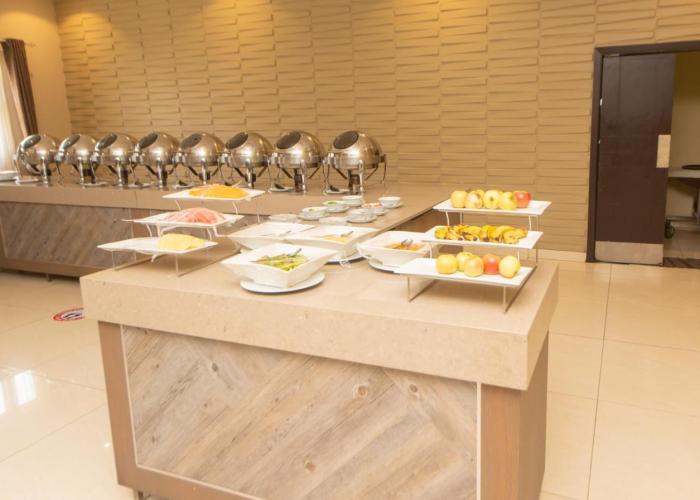 Crossroads Hotel Blantyre