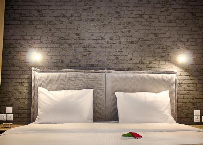 Athlos Hotel