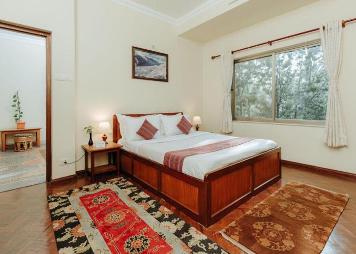 Tise Hotel