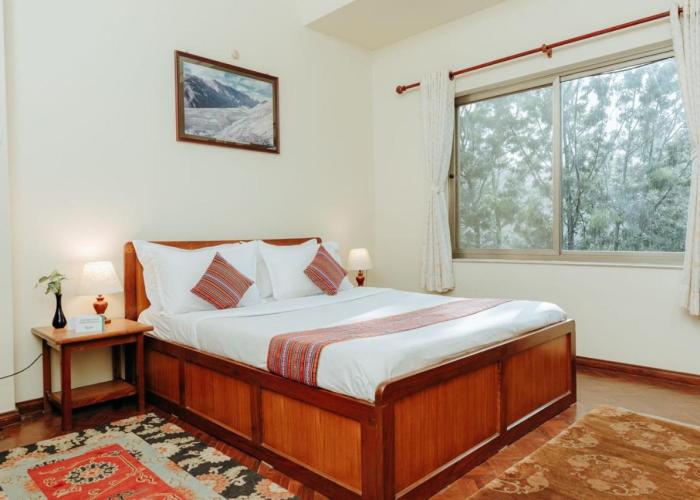 Tise Hotel