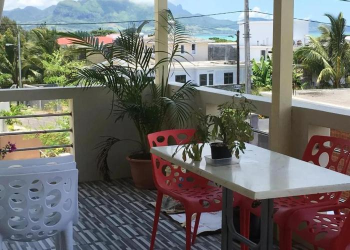 2 bedrooms appartement at Mahebourg 300 m away from the beach with sea view furnished garden and wifi