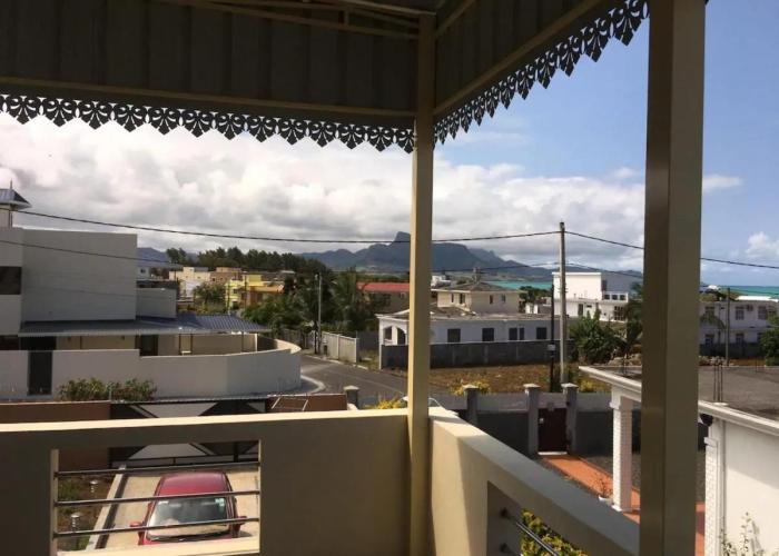 2 bedrooms appartement at Mahebourg 300 m away from the beach with sea view furnished garden and wifi