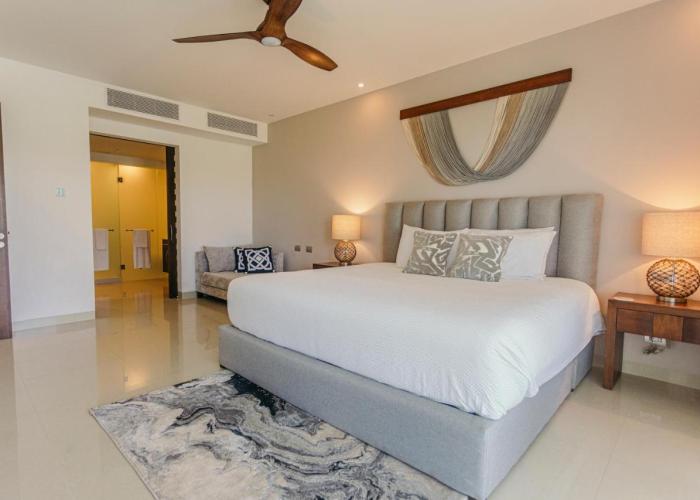 Mareazul Beach Front Condos At playa del Carmen