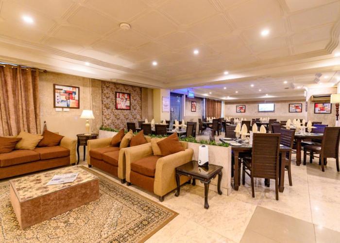 Hotel One Mall Road Murree