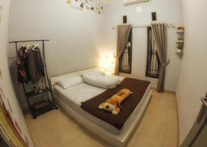 Rumah Ayin Homestay Near Airport