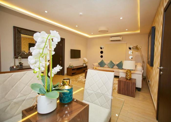The Cabin Hotel