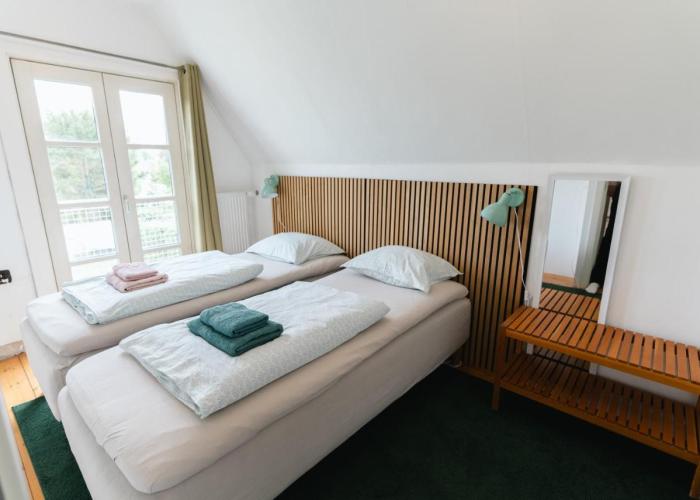 Two quiet apartments