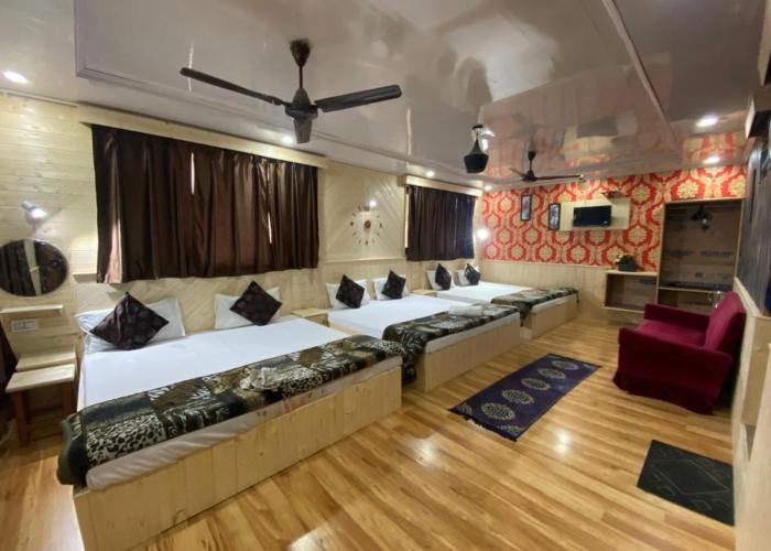Hotel Young Mamta