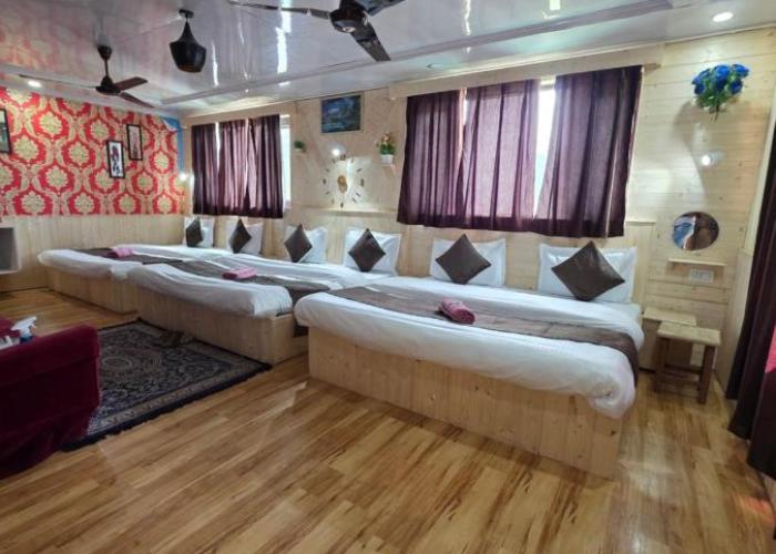 Hotel Young Mamta