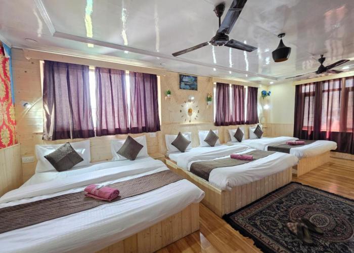 Hotel Young Mamta