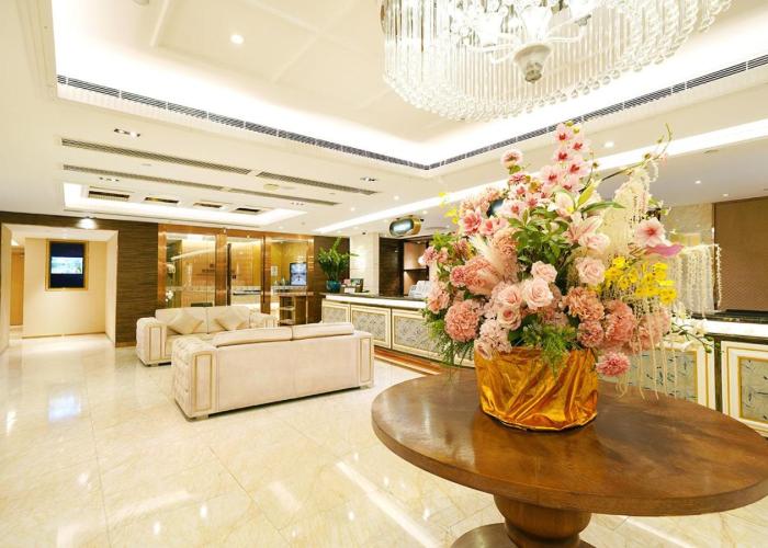 Grand Dragon Hotel