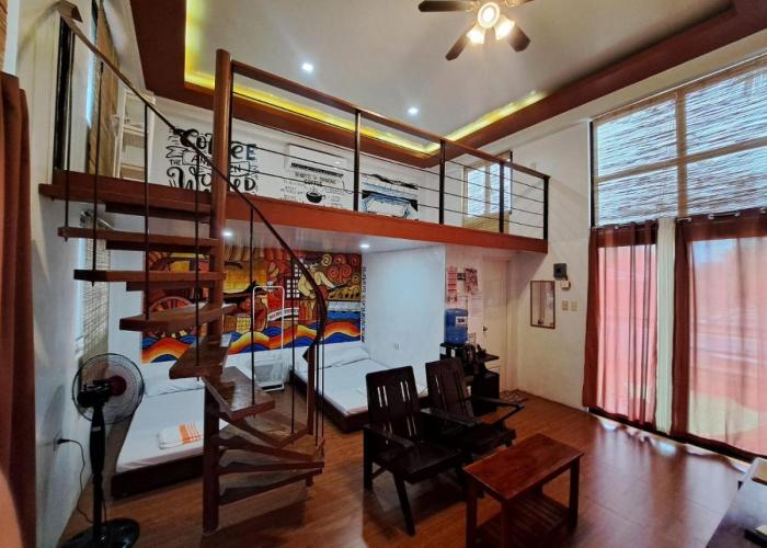 The Bistro House - Loft Unit - Vigan