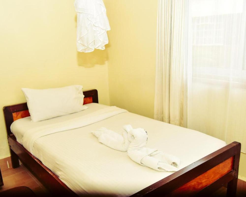 фото Wagon Wheel Hotel Eldoret
