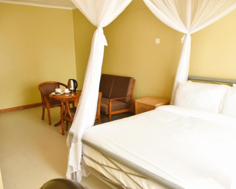 фото Wagon Wheel Hotel Eldoret