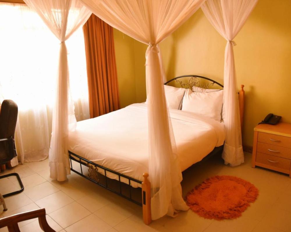 фото Wagon Wheel Hotel Eldoret