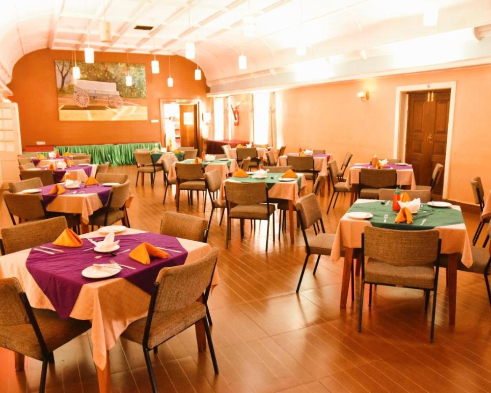 фото Wagon Wheel Hotel Eldoret
