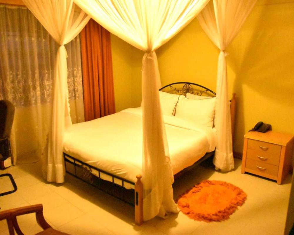 фото Wagon Wheel Hotel Eldoret