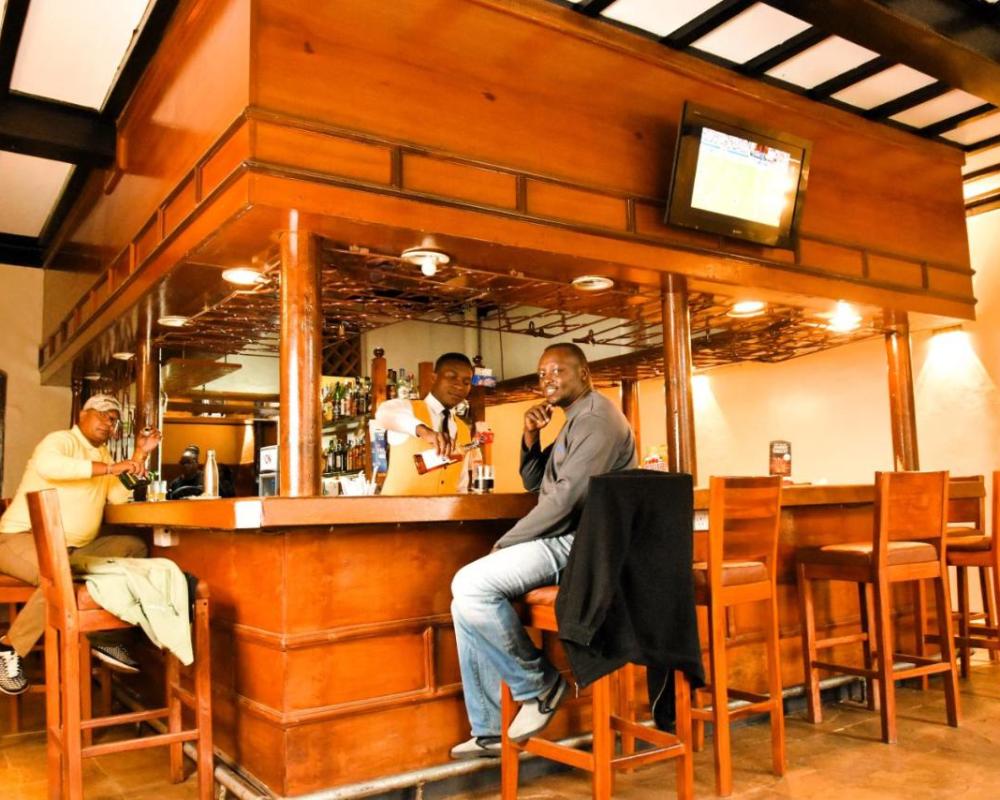 фото Wagon Wheel Hotel Eldoret