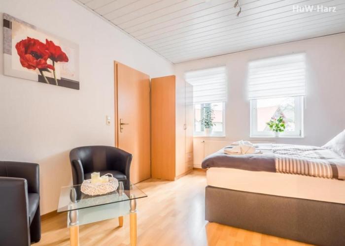 Ruhiges Apartment am Waldrand mit Schlossblick