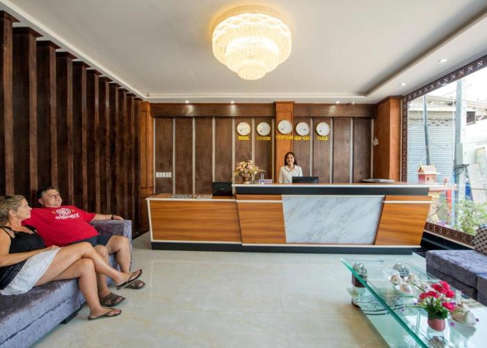 Premier Vang Vieng Hotel
