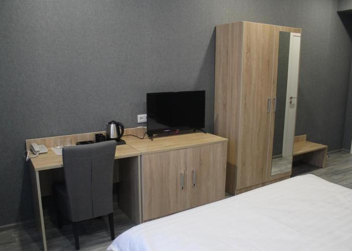 Hotel Inju Hills