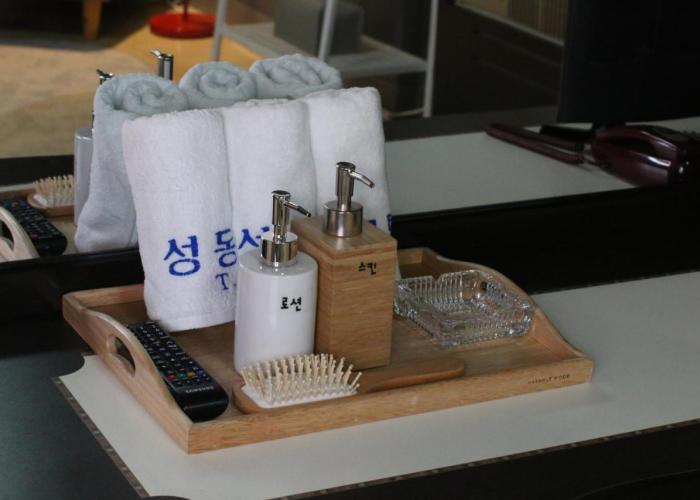 Seong Dong Jang