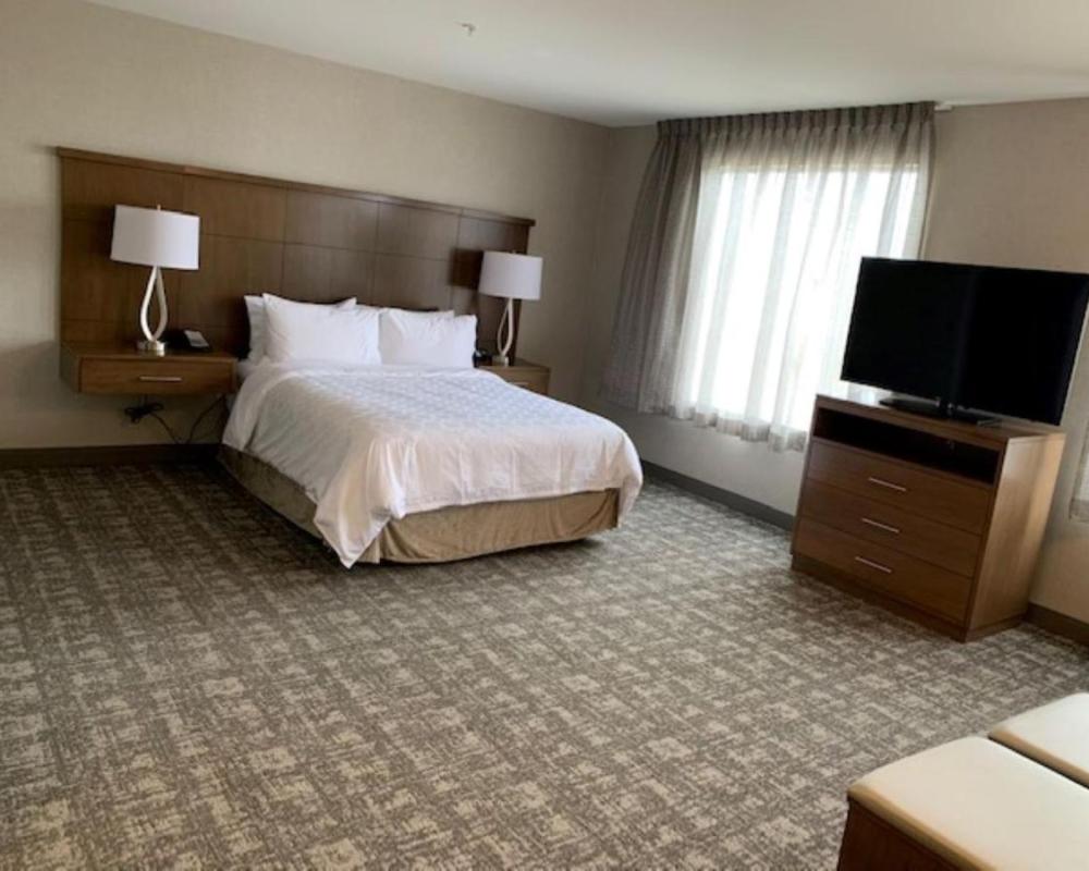 Staybridge Suites - Red Deer North, an IHG Hotel