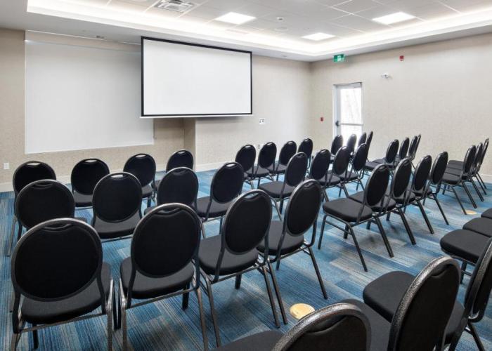 Staybridge Suites - Red Deer North, an IHG Hotel