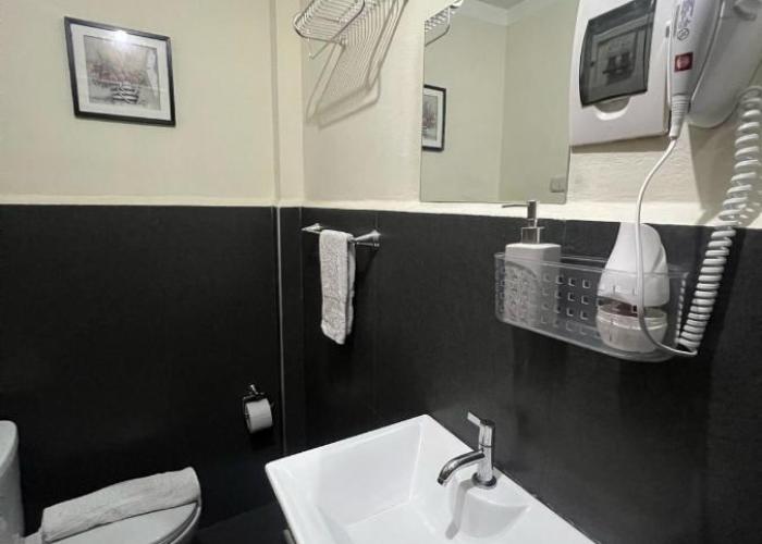 Lima Airport Tampu B&B
