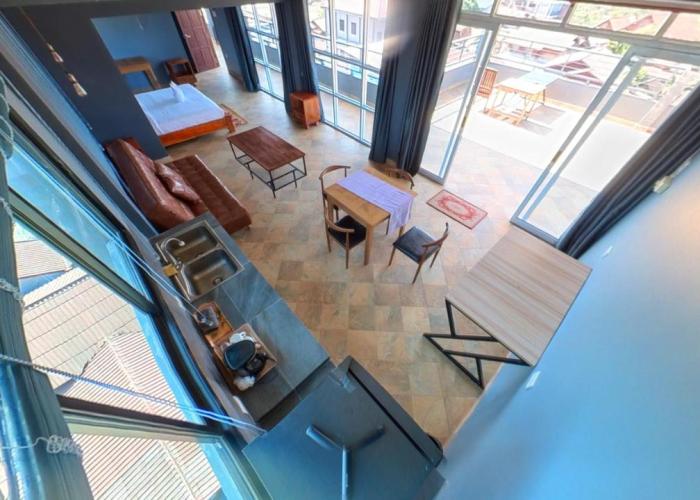 FARAWAY SUITES