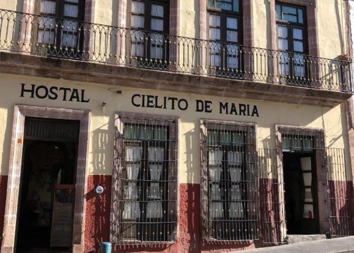 Hostal Cielito De María
